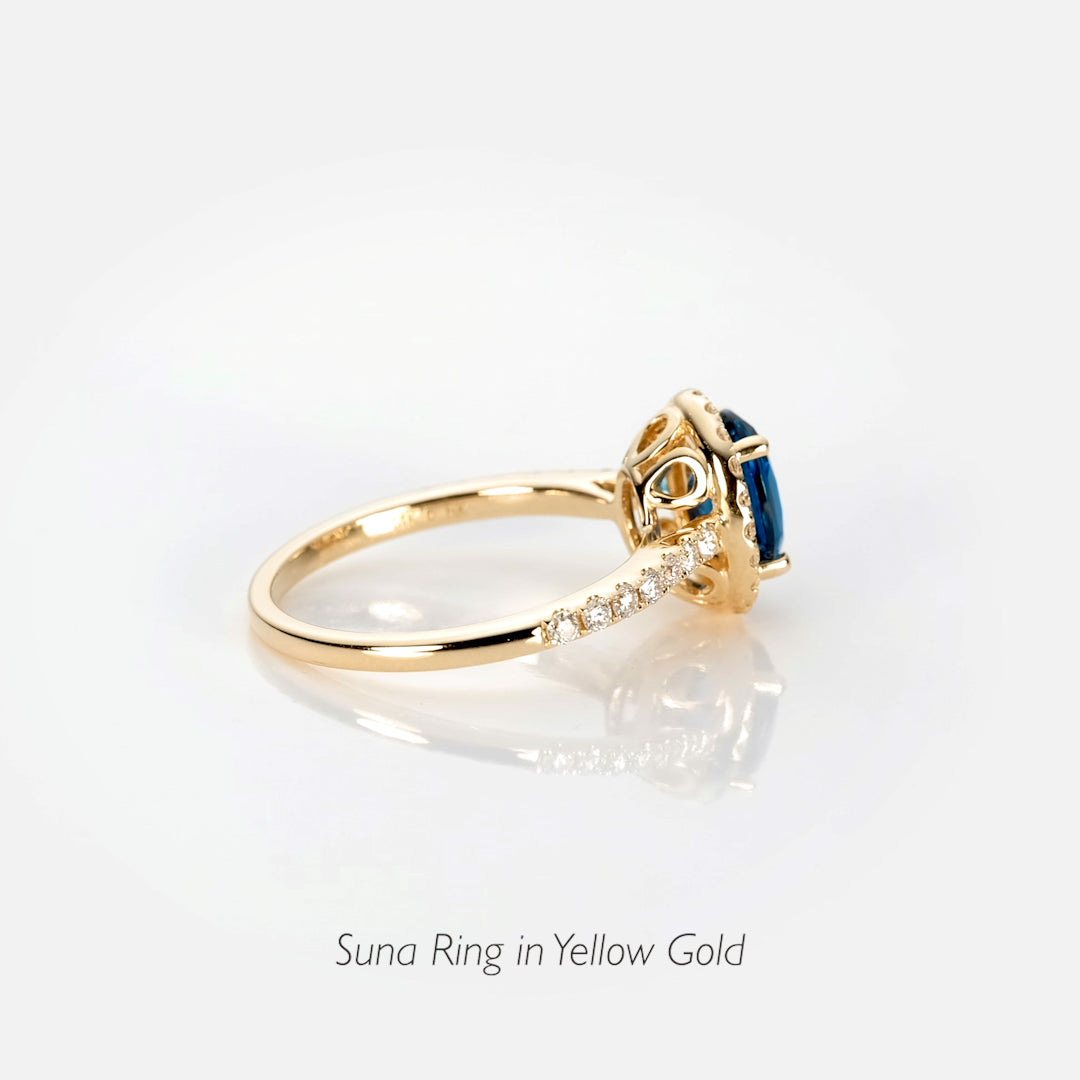 Oval London Blue Topaz Halo Ring Rose Gold - Suna