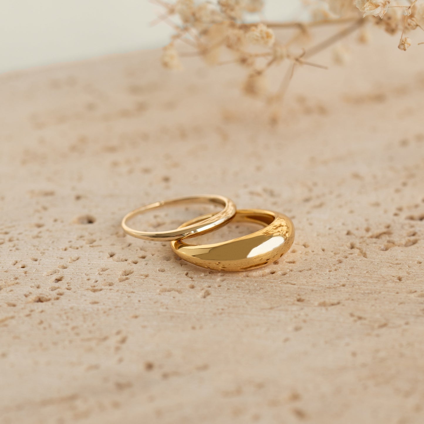 Thin Dome Ring 14k Gold - Mia
