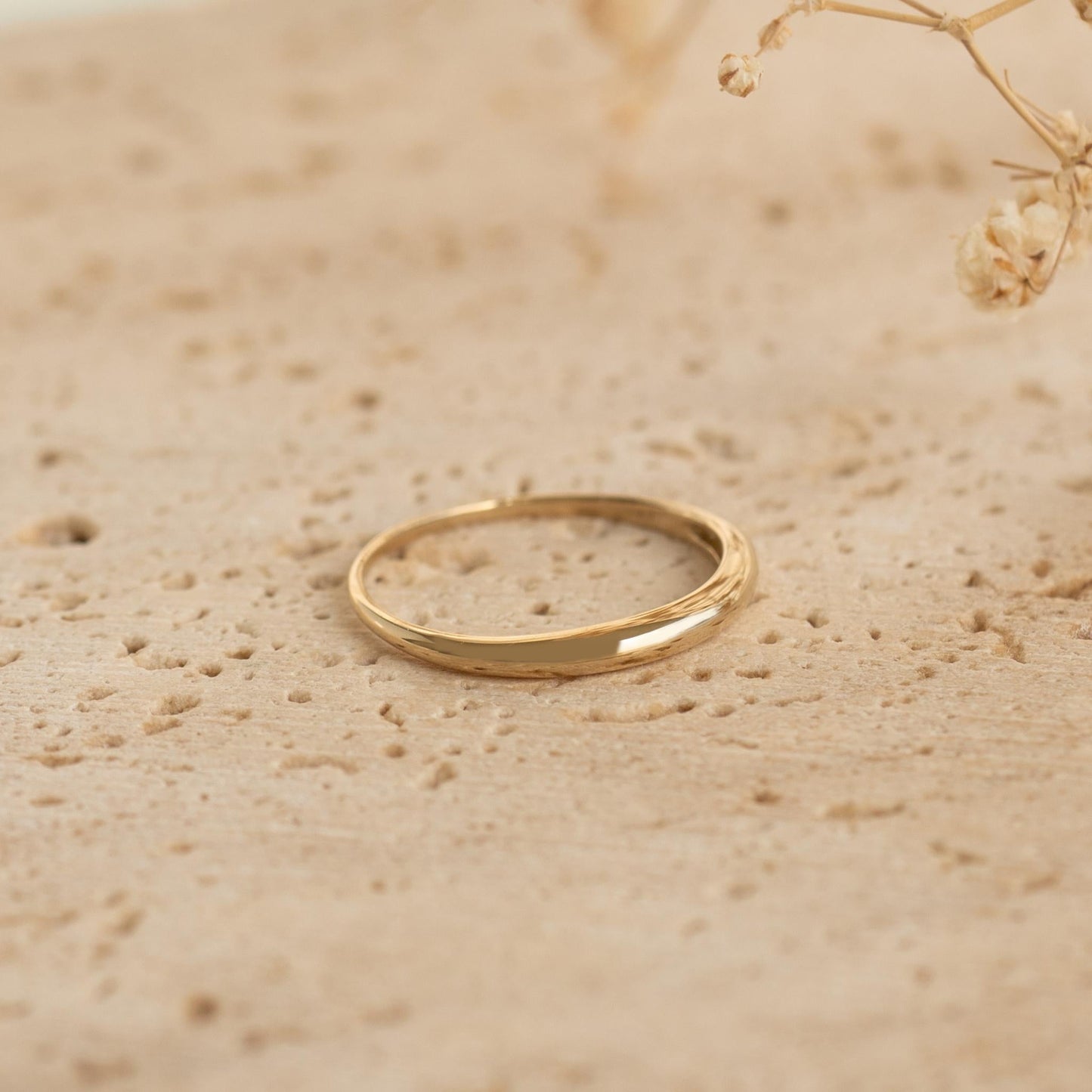 Thin Dome Ring 14k Gold - Mia
