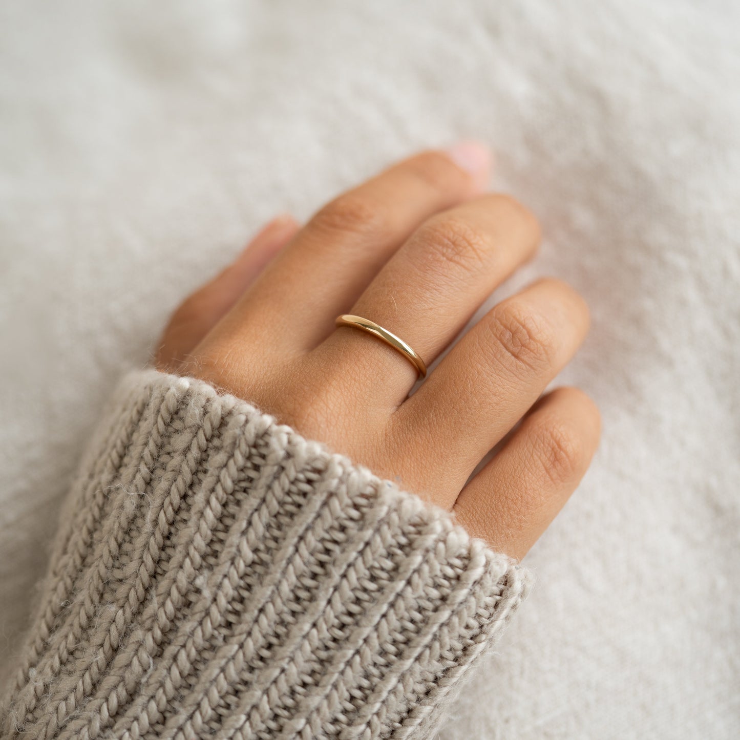 Thin Dome Ring 14k Gold - Mia