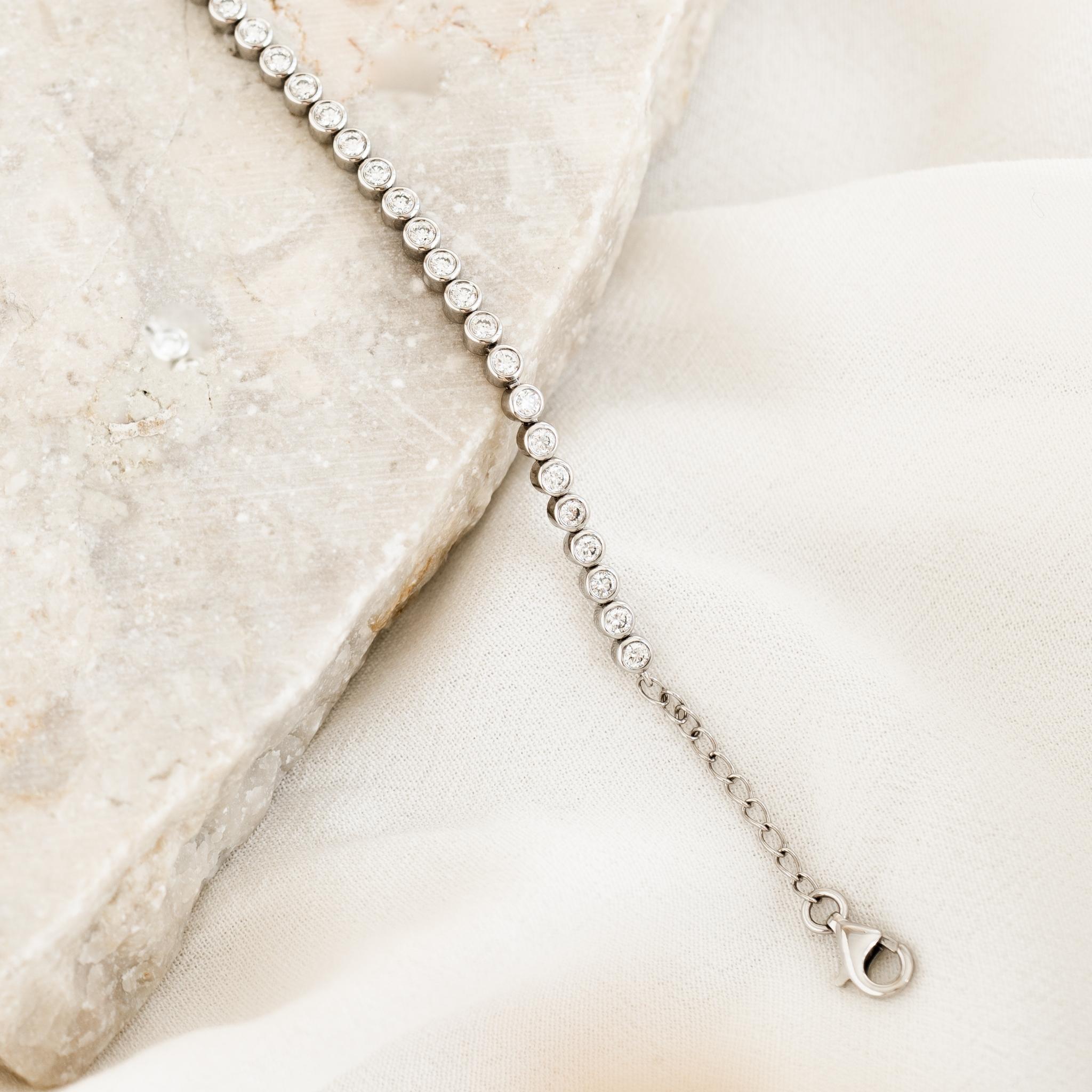 Half Diamond Tennis Bracelet 14k White Gold (1.8 ct tw)