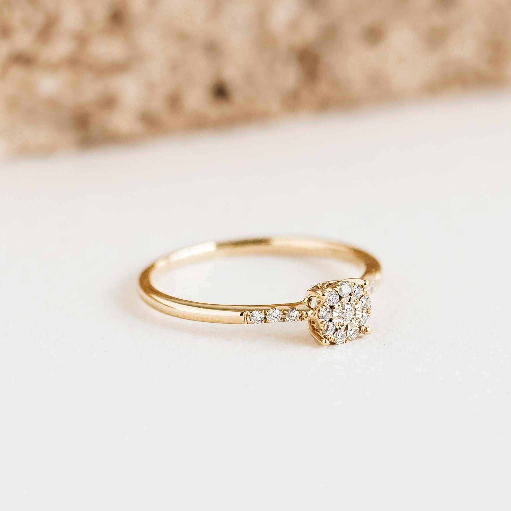 Round Cluster Diamond Ring 14k Gold - Zaira