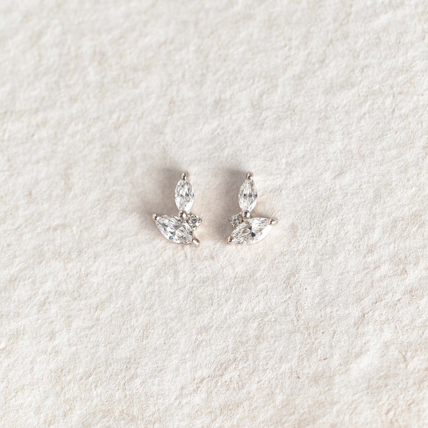 Silver Leaf Earrings - Selma