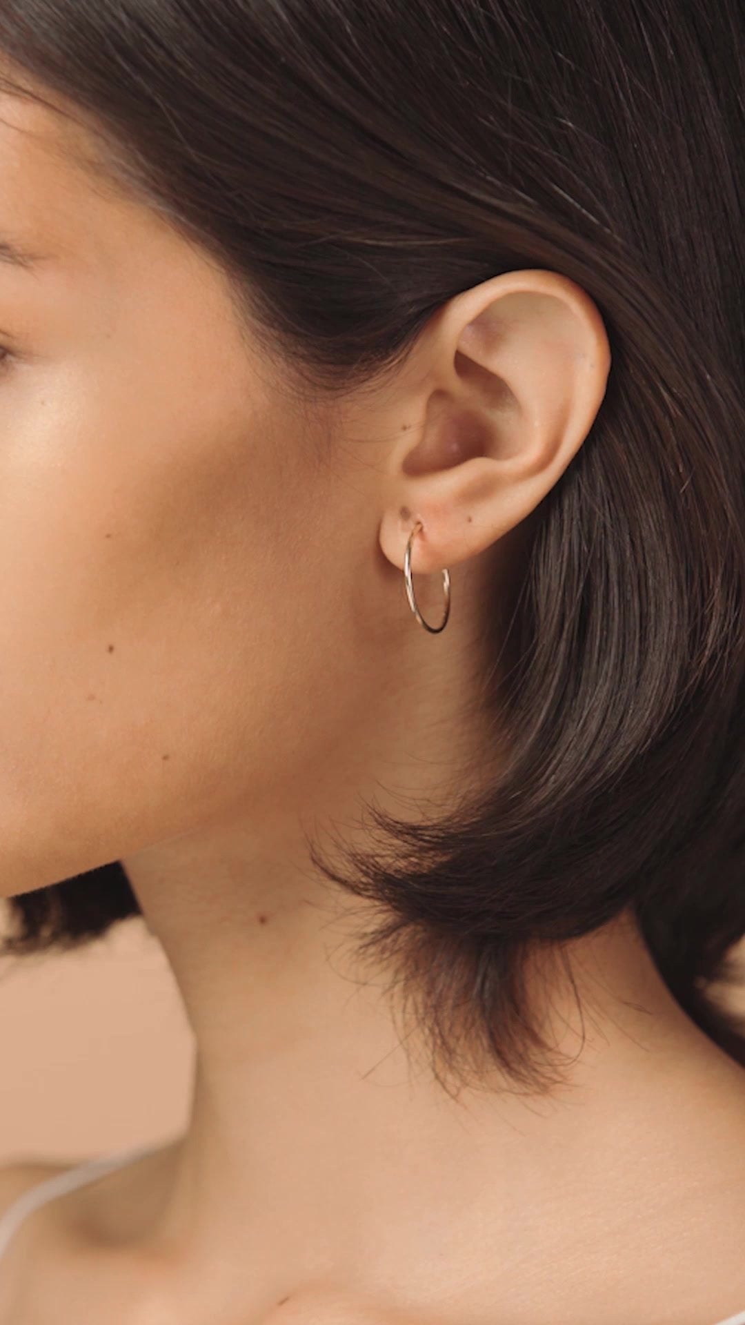Silver Hoop Earrings 20mm - Rebecca