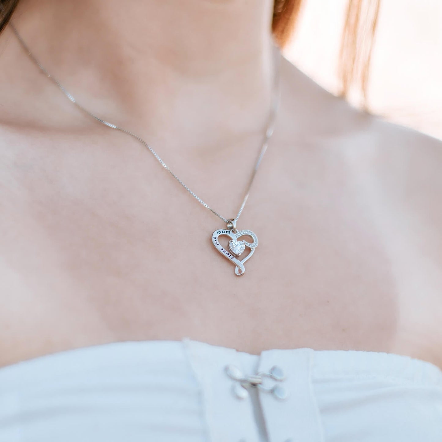I Love You Mom Necklace