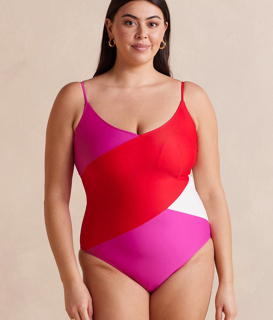 The Marina - Lava & Hibiscus & White Sand