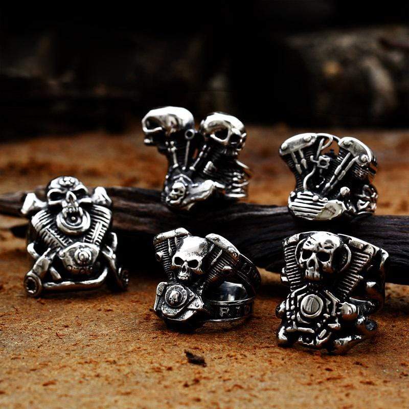 BIKER STYLE STAINLESS STEEL RING