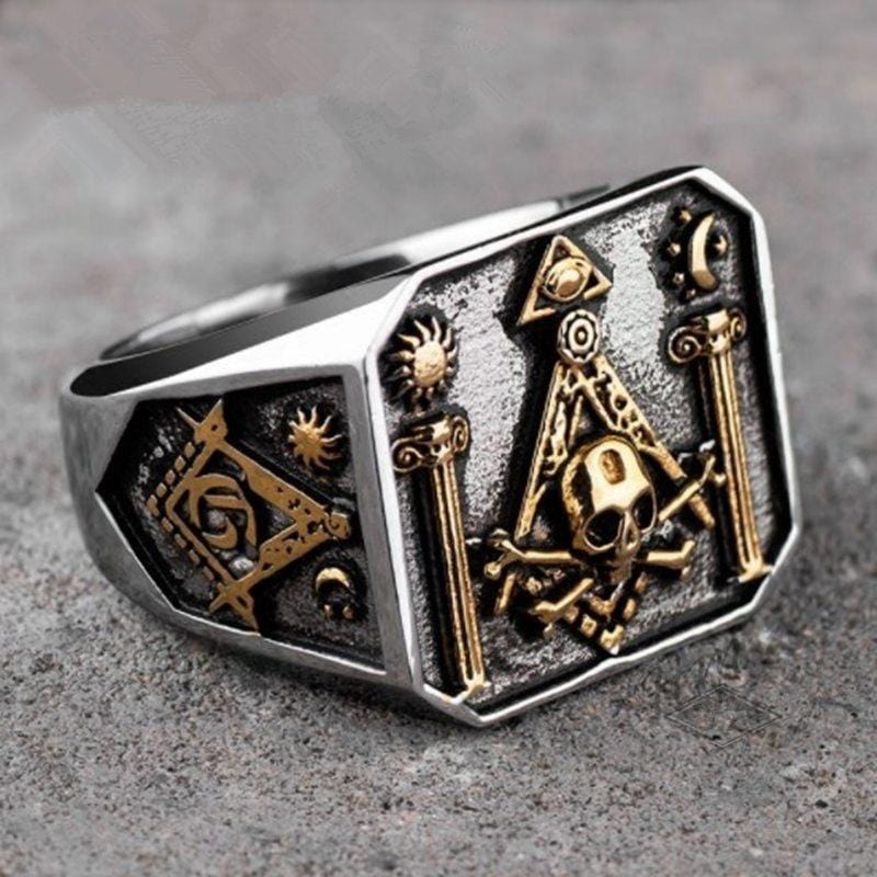 PUNK DEMON EYE SKULL RING