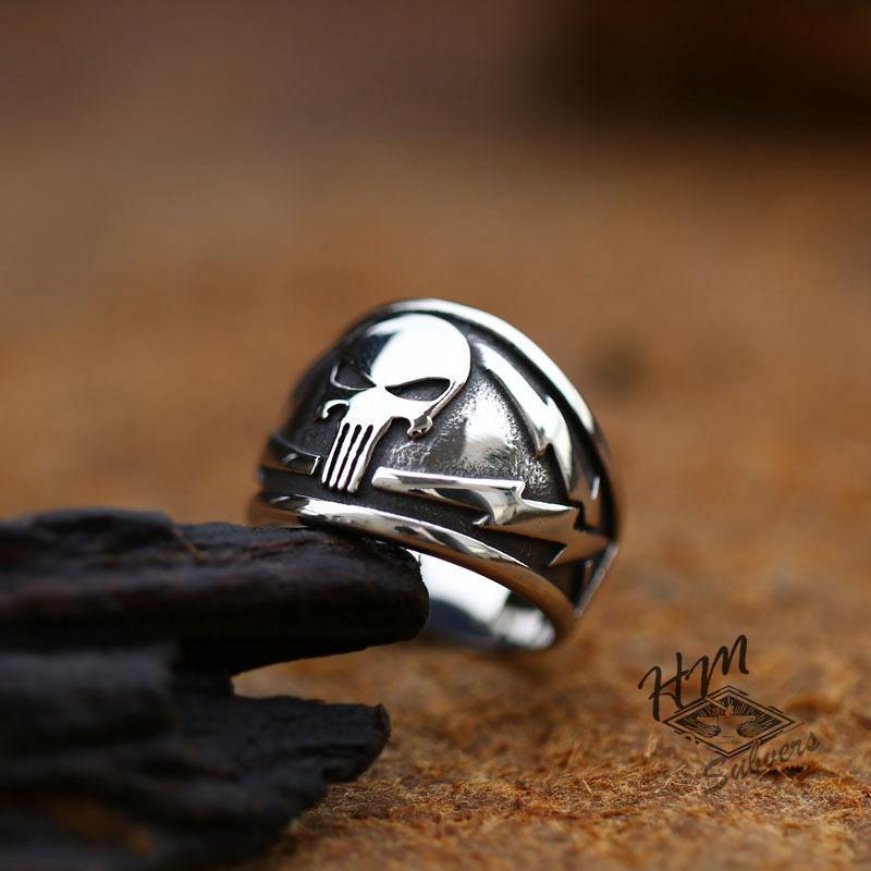 PUNK SKULL STAINLESS STEEL RING