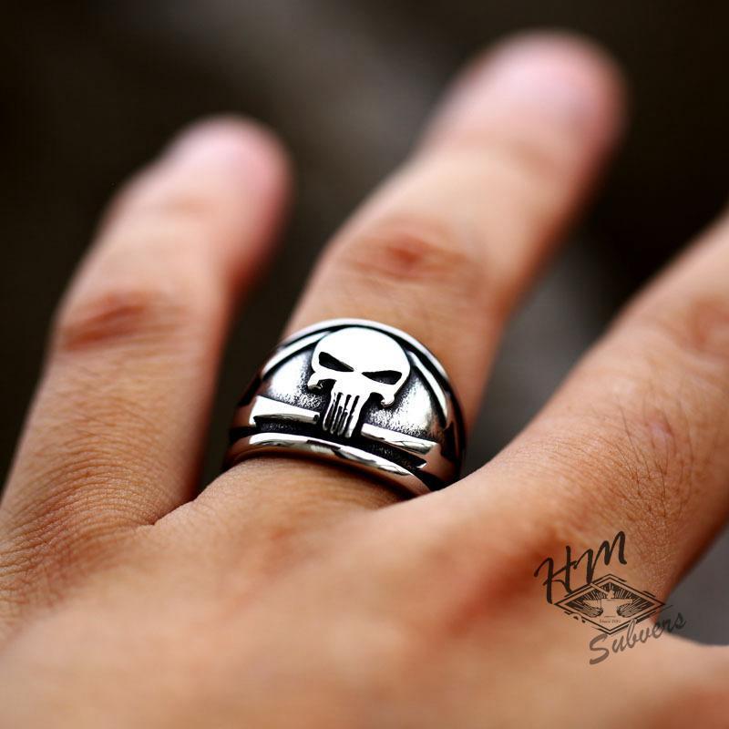 PUNK SKULL STAINLESS STEEL RING