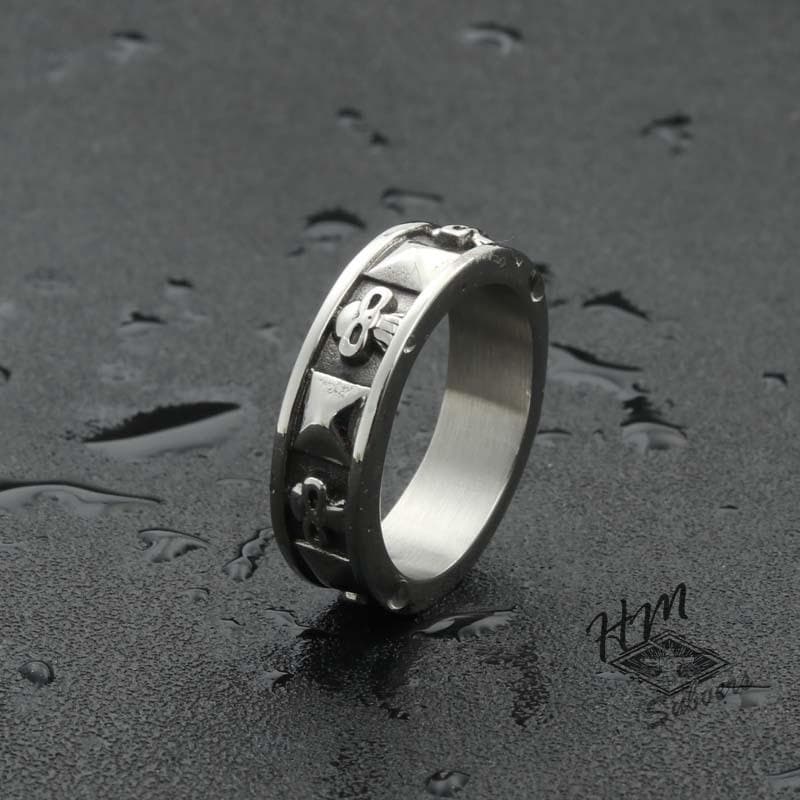 PUNK SKULL STAINLESS STEEL RING