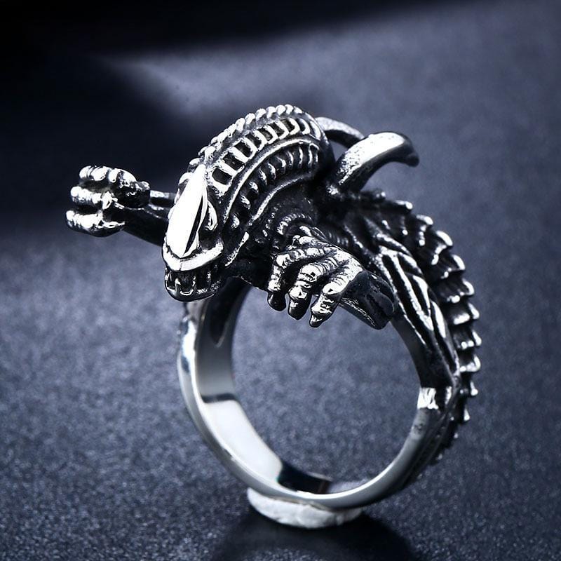 TERROR ALIEN STAINLESS STEEL RING