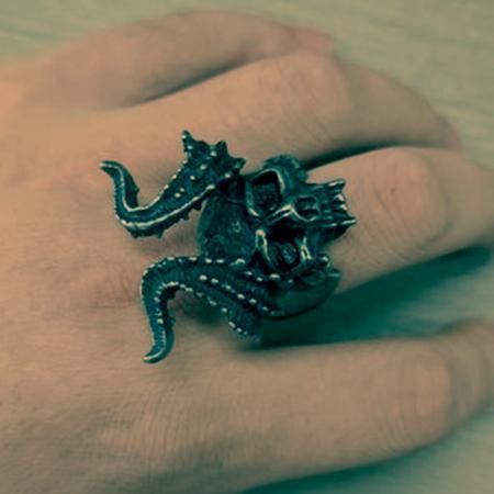 VINTAGE DEMON SATAN SKULL RING