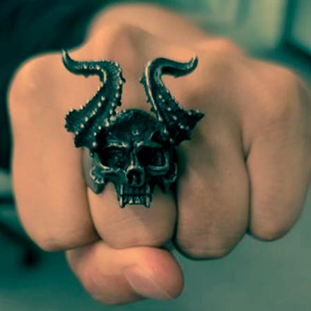 VINTAGE DEMON SATAN SKULL RING