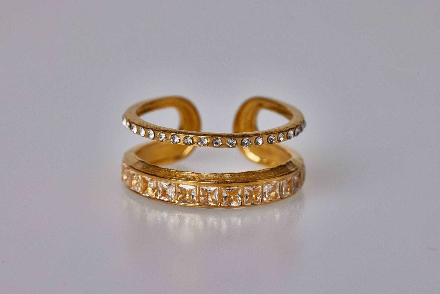 Double Aphrodite Ring