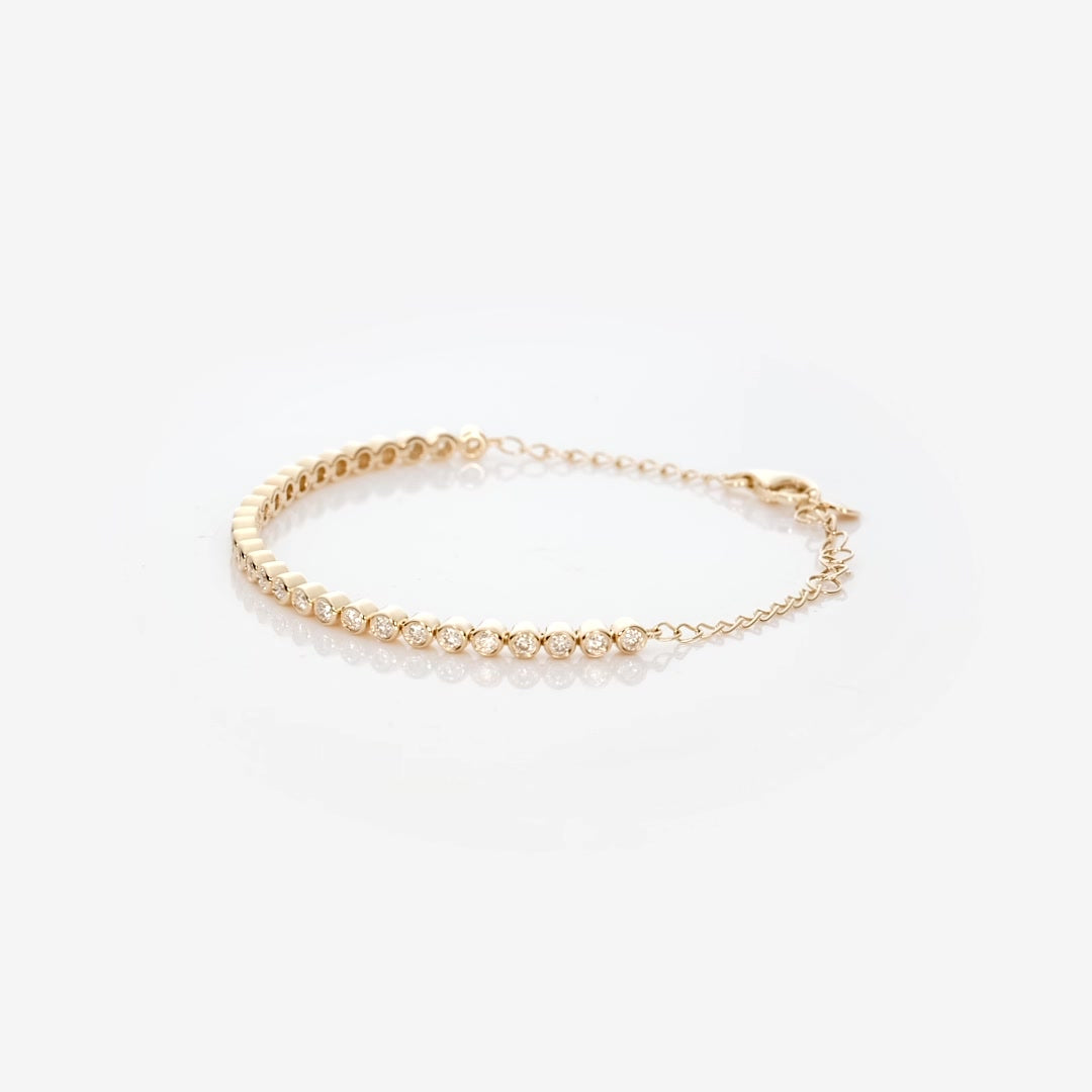 Half Diamond Tennis Bracelet 14k Yellow Gold (1.02 ct tw)