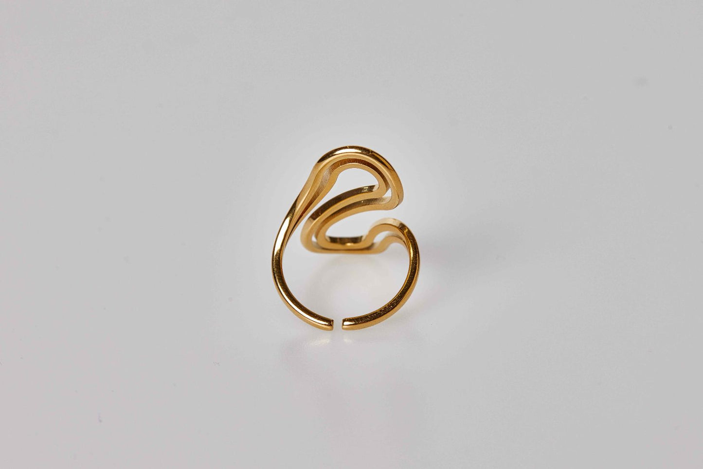 Serpentine Ring