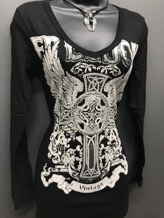 Vintage Cross Wings Printed V-neck Long Sleeve Women's Punk Plus Size T-shirt