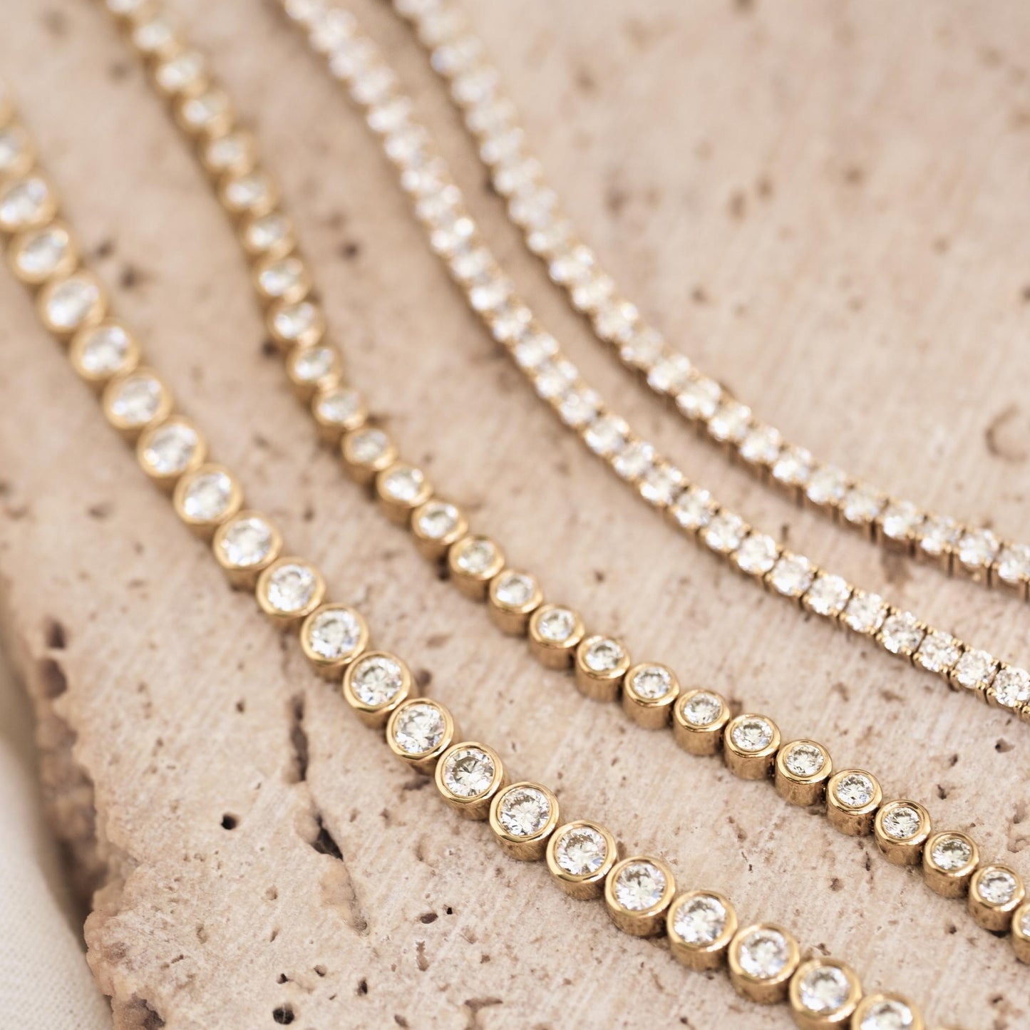 Half Diamond Tennis Bracelet 14k Yellow Gold (1.02 ct tw)