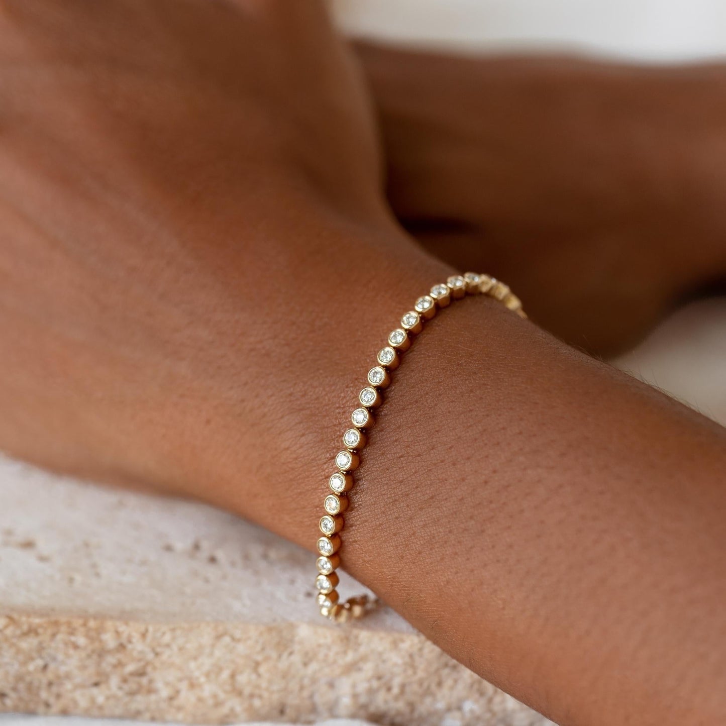 Half Diamond Tennis Bracelet 14k Yellow Gold (1.02 ct tw)