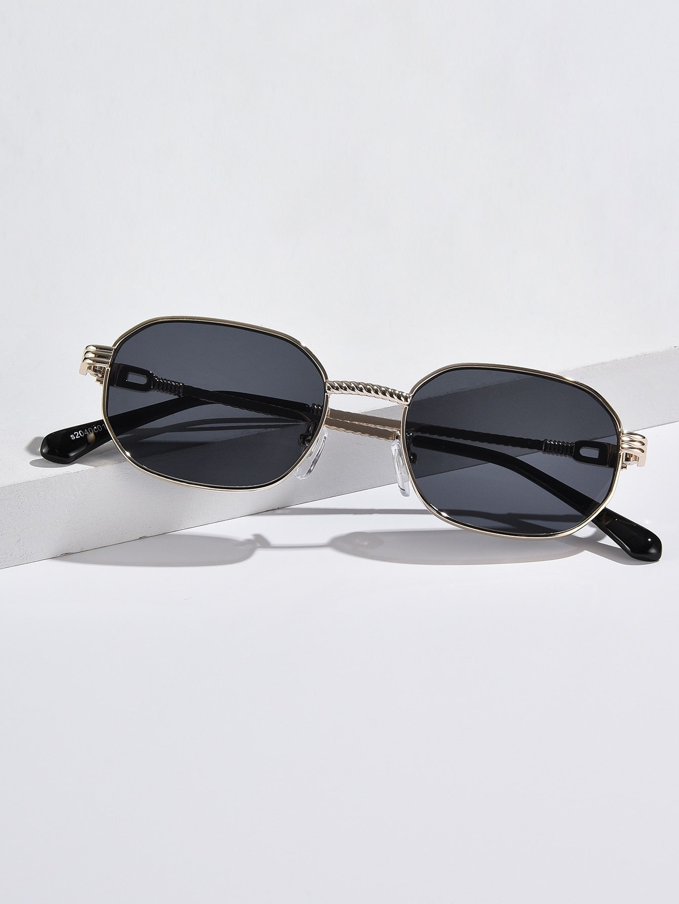 Lor Sunglasses ™️