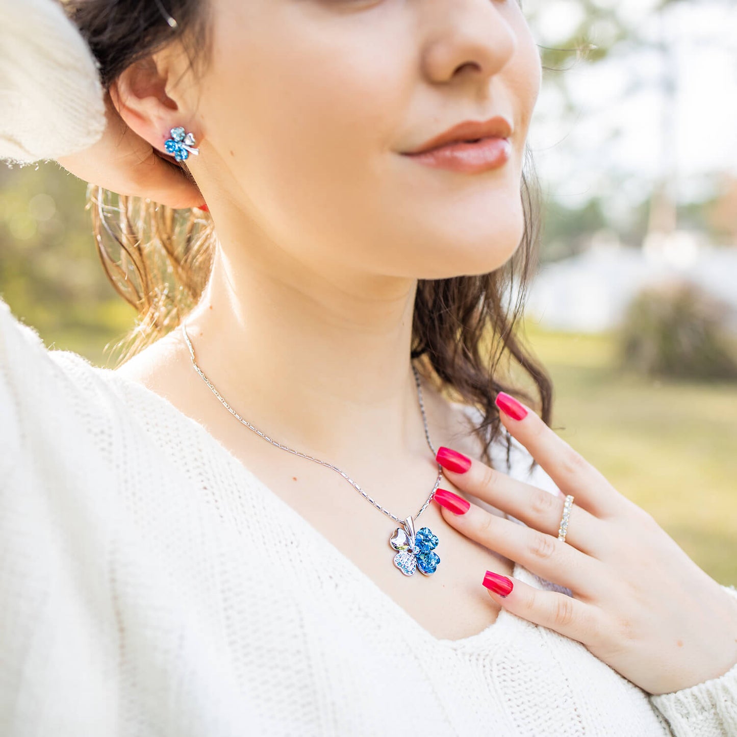 Blue Four Heart Clover Necklace