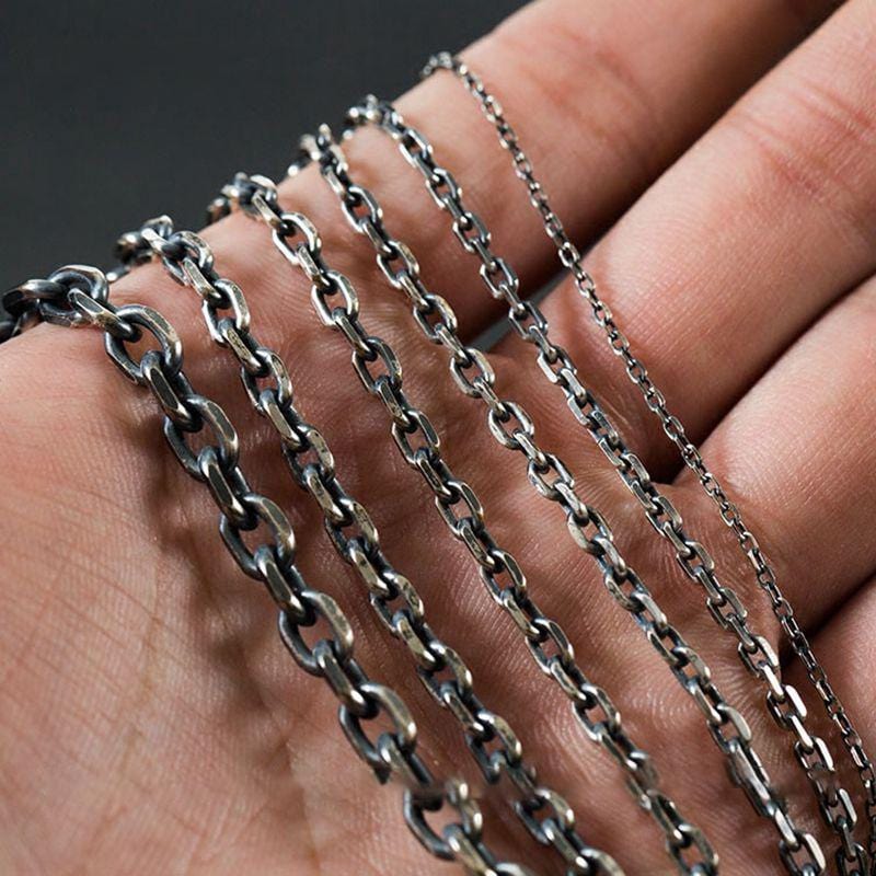 CLASSIC SILVER CHAIN