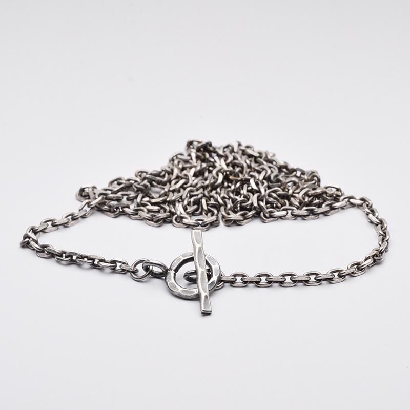 PATTERN SILVER BUCKLE CHAIN