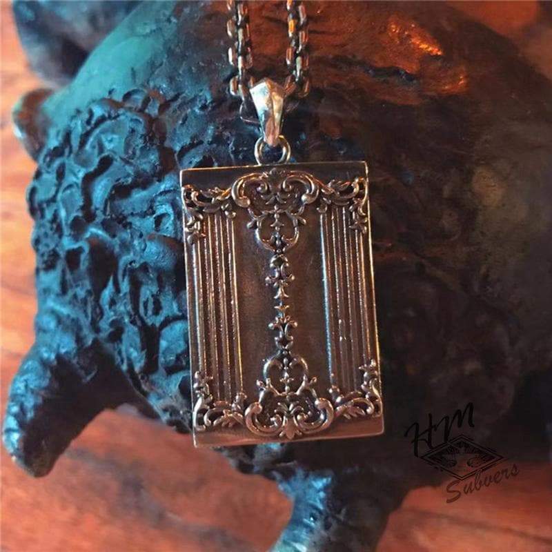 PUNK SPADE K POKER SILVER PENDANT