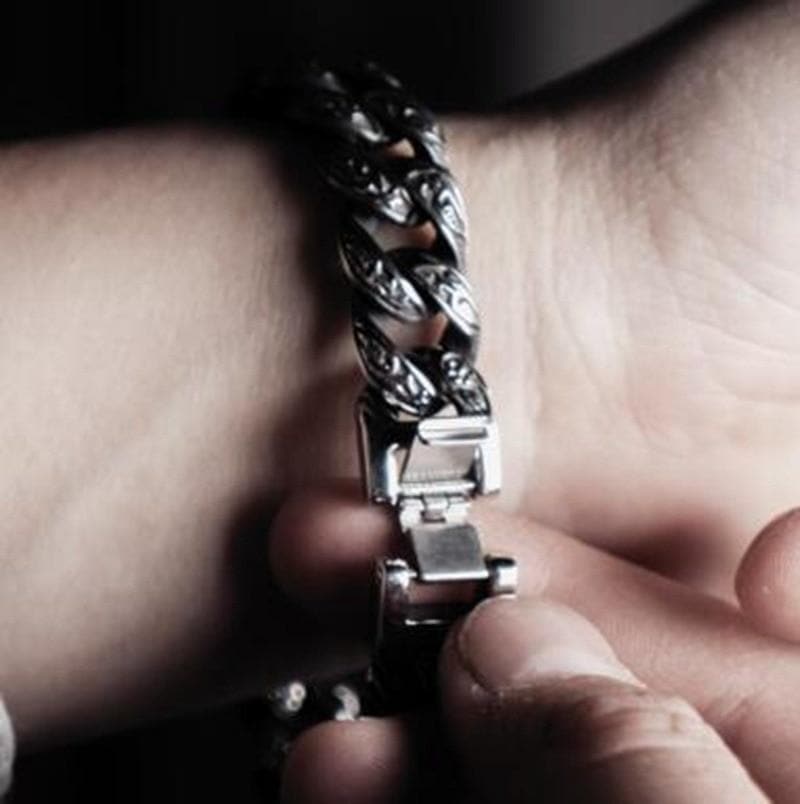 VINTAGE TOTEM ROCK BIKER BRACELET