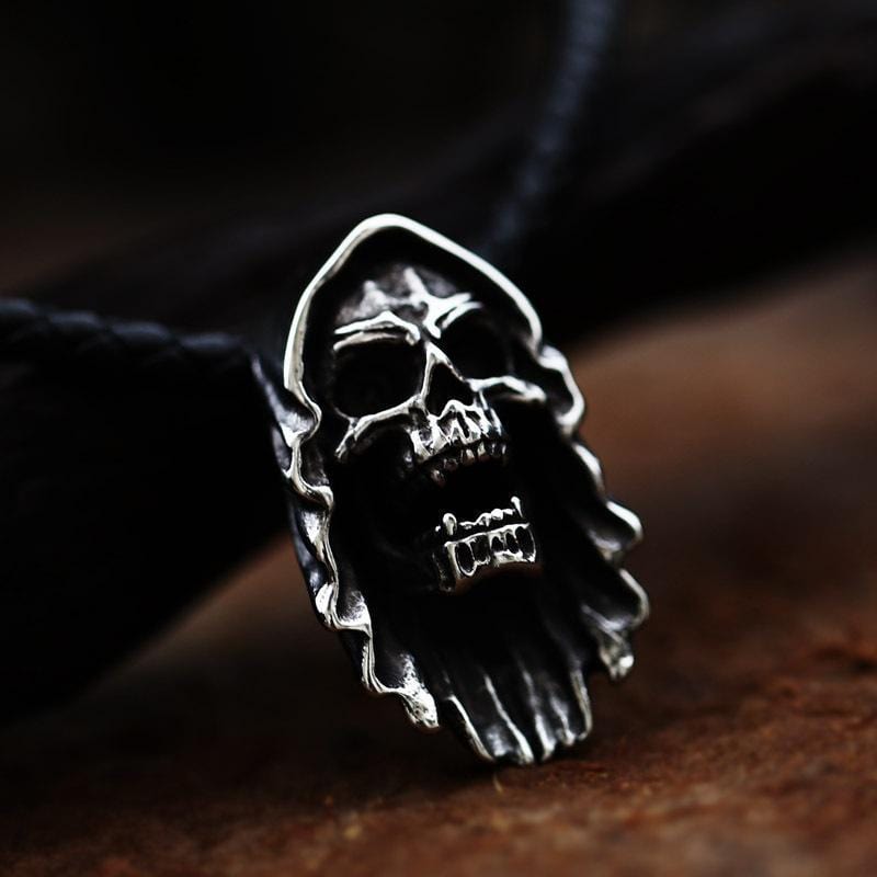PUNK SKULL STAINLESS STEEL PENDANT