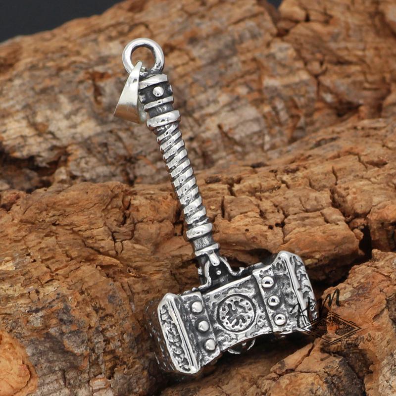VIKING THOR'S HAMMER STAINLESS STEEL PENDANT