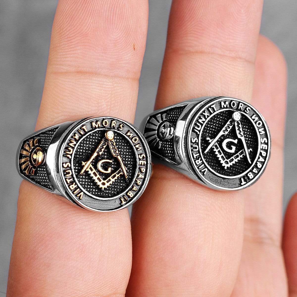 PUNK SKULL STAINLESS STEEL RING