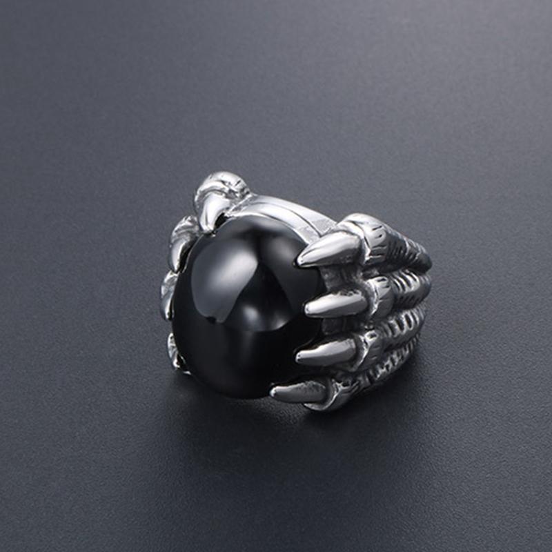 VINTAGE DRAGON CLAW GEMSTONE RING