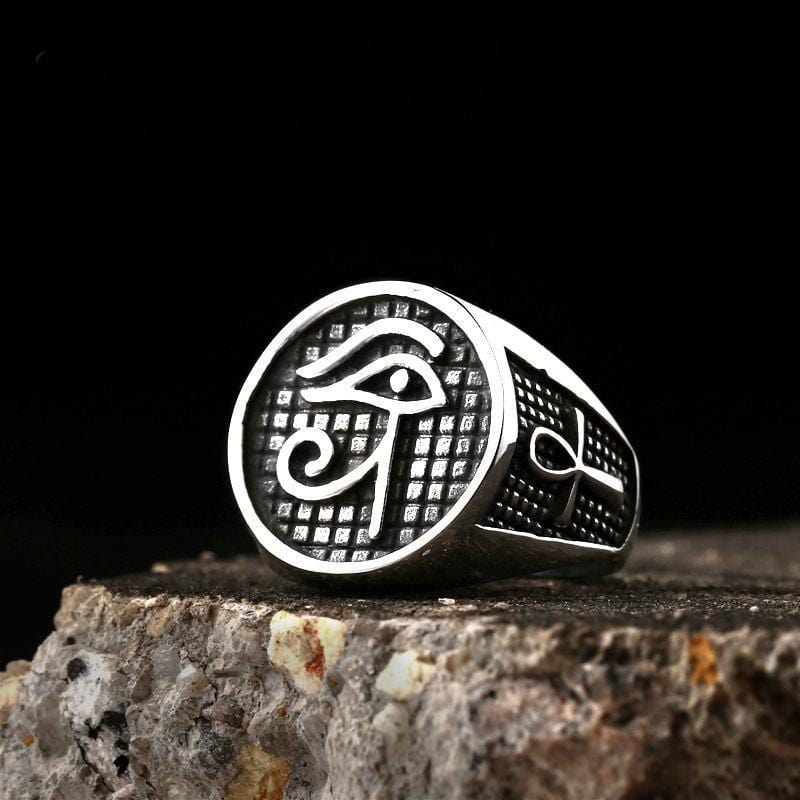VINTAGE MEN'S EYE STAINLESS STEEL RING